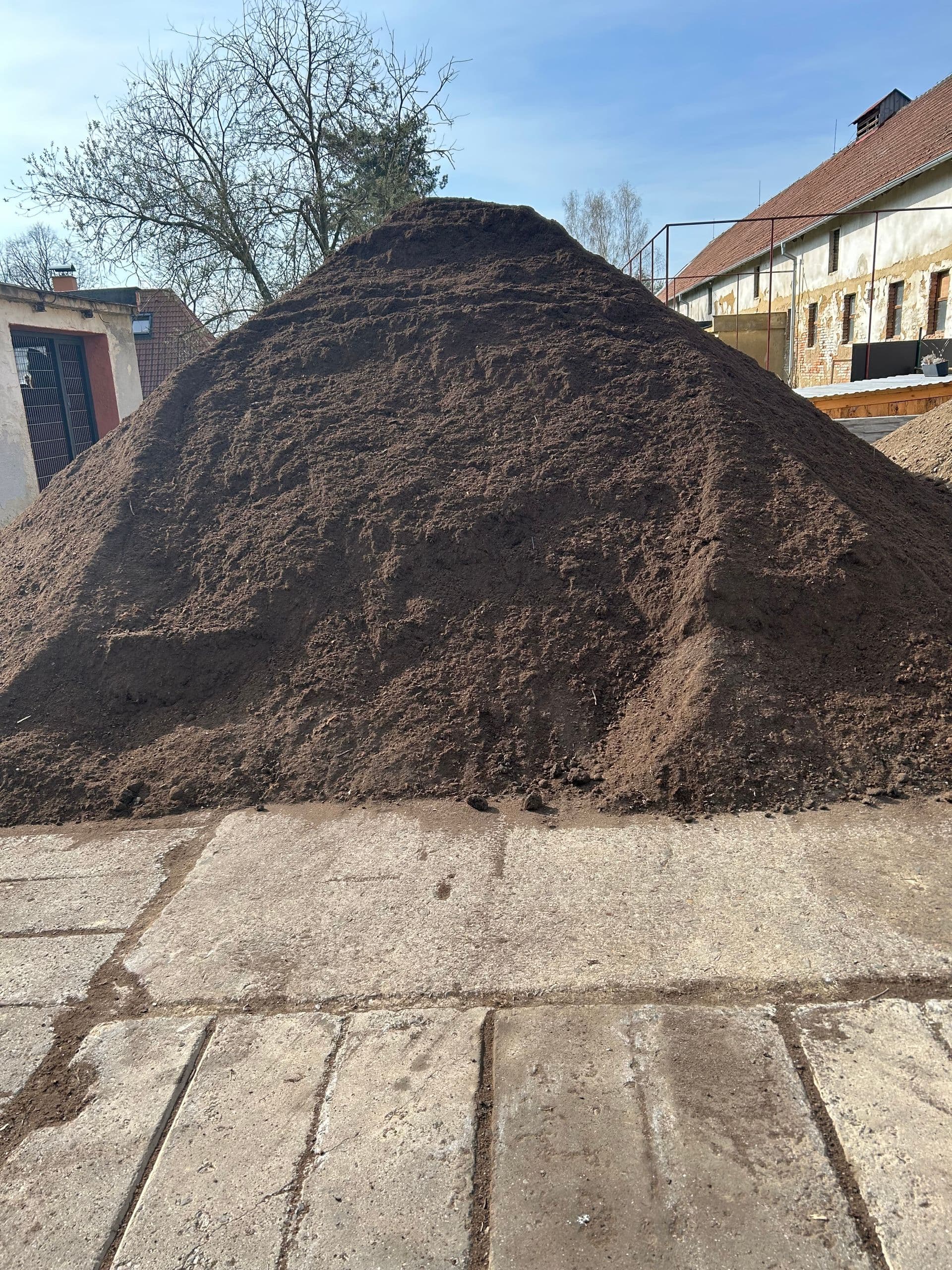 Zahradnický substrát